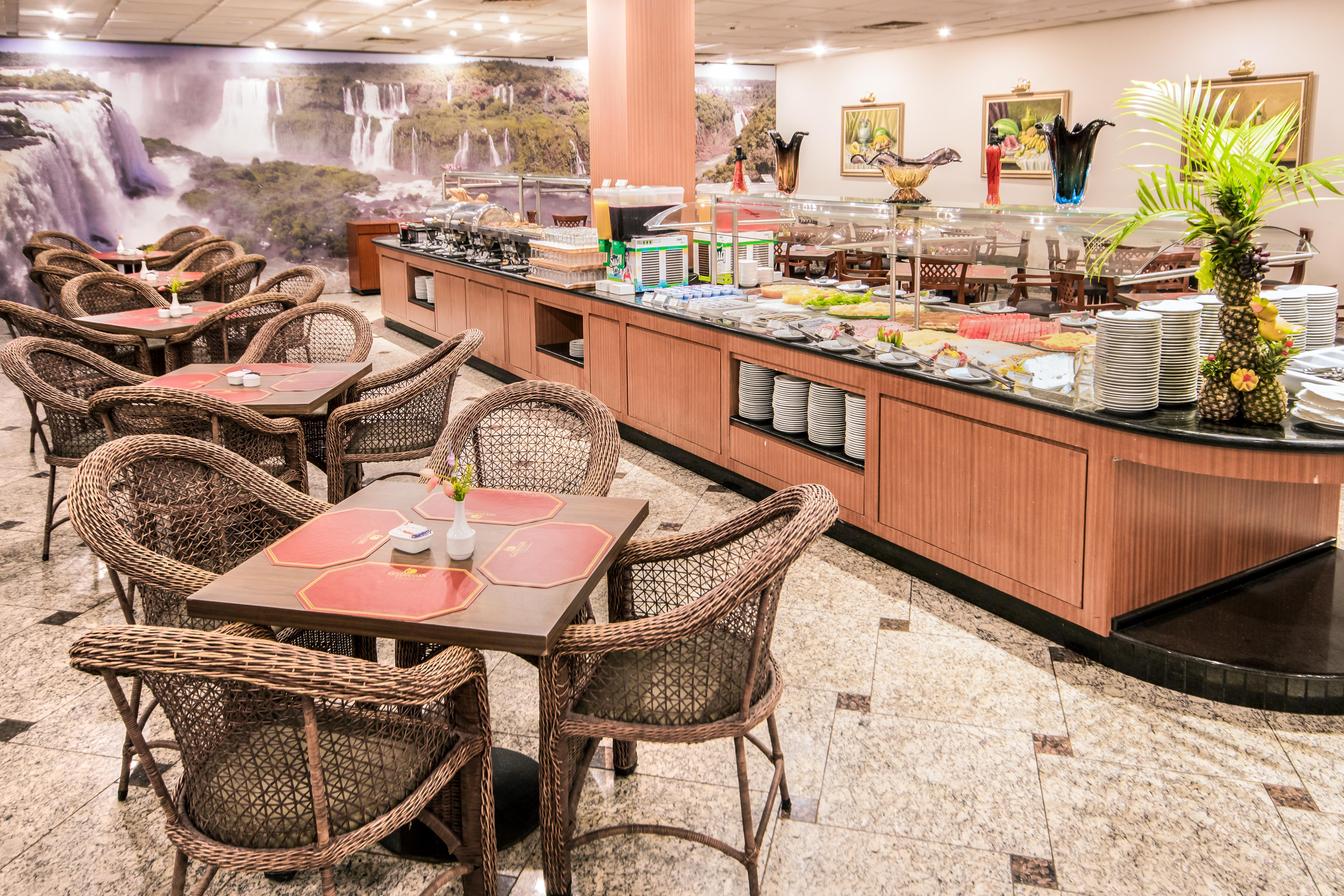 Hotel Golden Park Internacional Foz & Convencoes By Nacional Inn Фос-ду-Игуасу Экстерьер фото