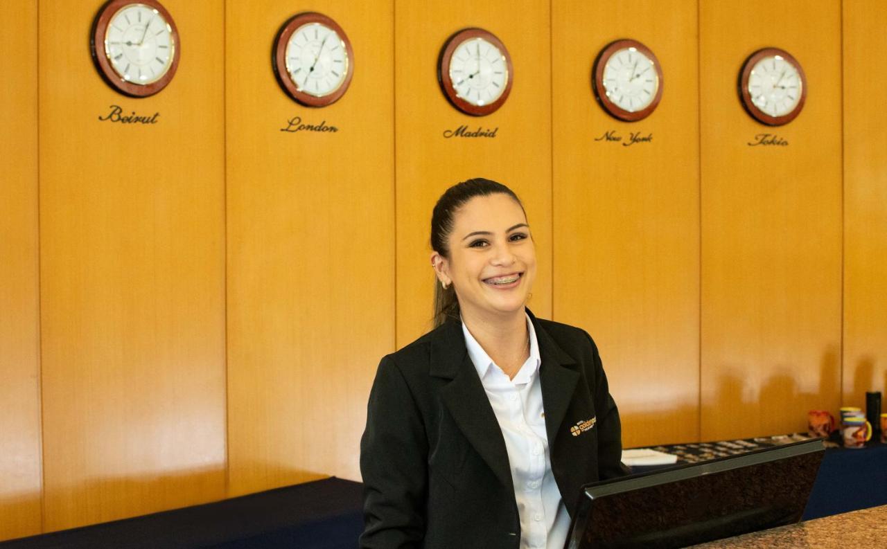 Hotel Golden Park Internacional Foz & Convencoes By Nacional Inn Фос-ду-Игуасу Экстерьер фото